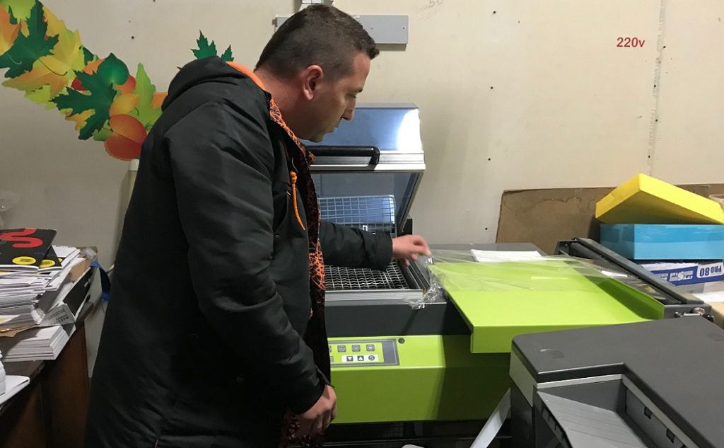 упаковка термоусадкой киев.jpg